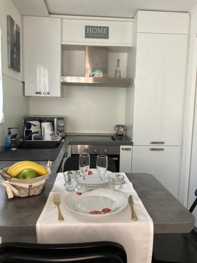 Studio Villa La Cigale Avec Grande Terrasse 멍똥 외부 사진
