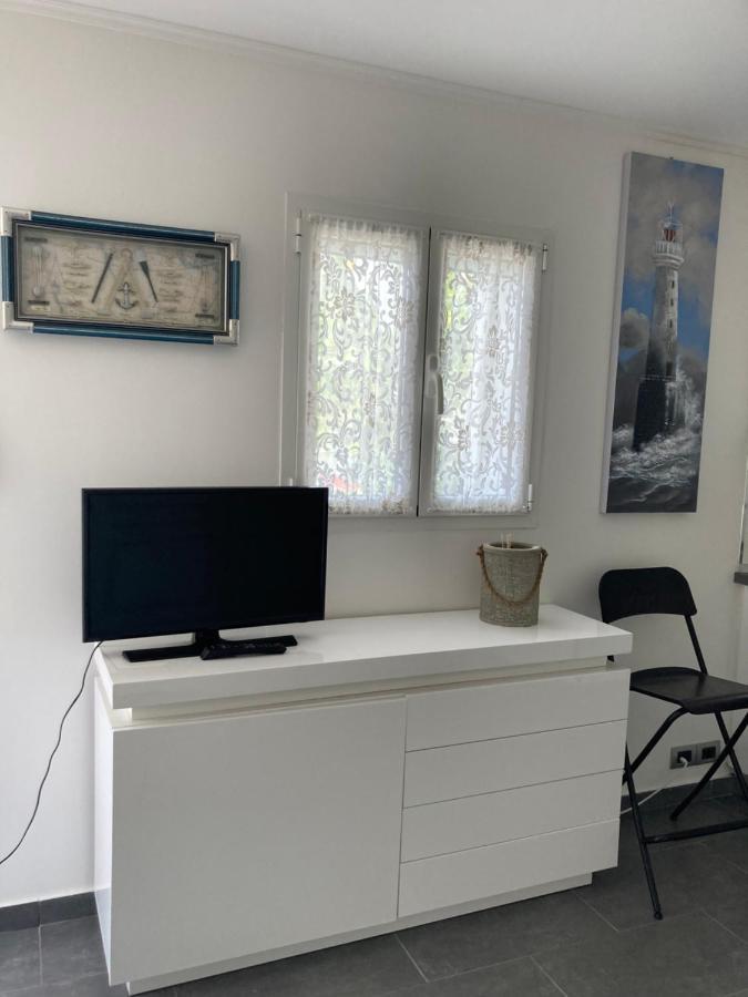 Studio Villa La Cigale Avec Grande Terrasse 멍똥 외부 사진